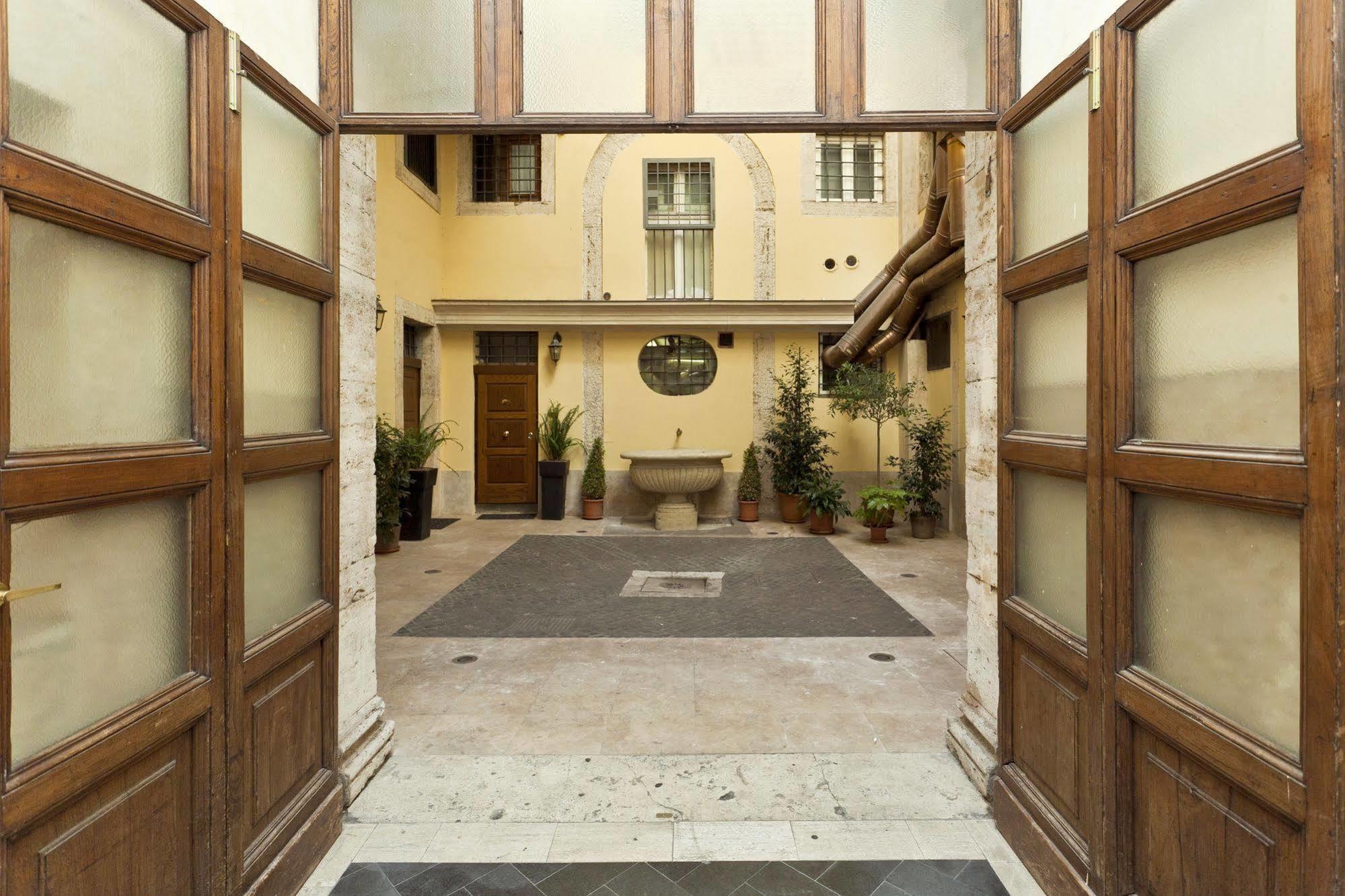 Navona Suites Rome Buitenkant foto